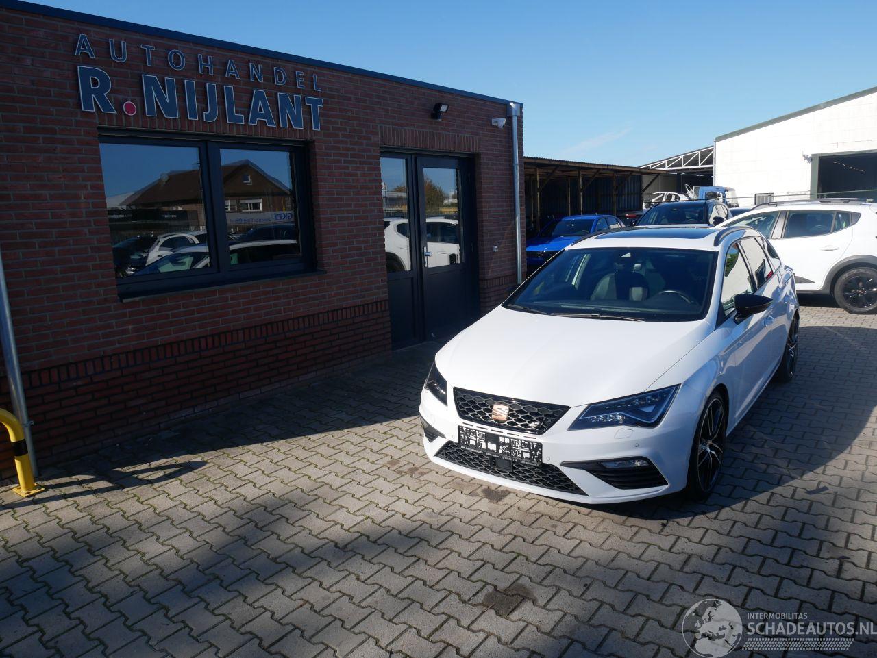 Seat Leon ST FR CUPRA 300 4 DRIVE PANORAMADAK LED ALCANTARA