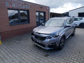 damaged passenger cars Peugeot 3008 ALLURE PANORAMADAK 2019/5