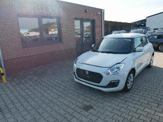 Auto incidentate Suzuki Swift  2019/4