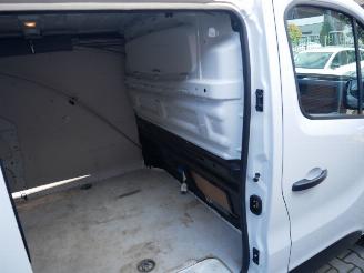 Opel Vivaro L2 H1 NAVIGATIE AIRCO picture 9