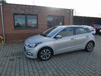 Schadeauto Hyundai I-20  2017/6