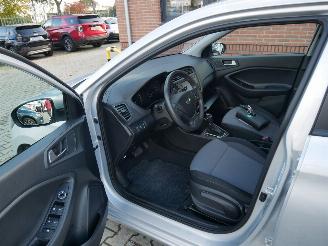 Hyundai I-20  picture 11