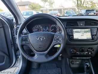 Hyundai I-20  picture 16