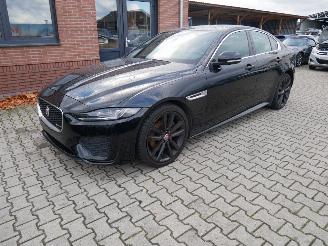 Jaguar XF R DYNAMIC MOTORSCHADE picture 2
