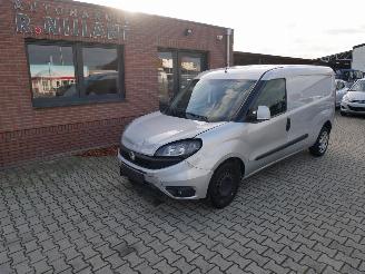 dommages fourgonnettes/vécules utilitaires Fiat Doblo MAXI L2 H1 2019/6