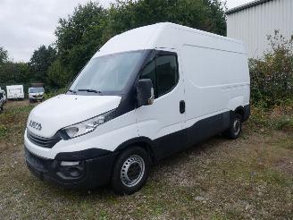 danneggiata veicoli commerciali Iveco Daily 35S14 MOTORSCHADE!!!! 2017/3