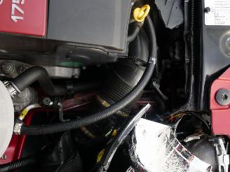 Alfa Romeo Giulietta QUADRIFOGLIO VERDE BI-XENON picture 11