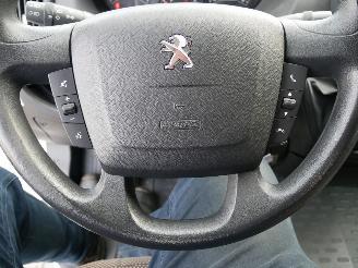 Peugeot Boxer L3H2 picture 11