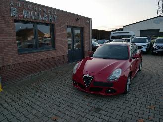Unfallwagen Alfa Romeo Giulietta TURISMO PANORAMADAK LEER 2011/3