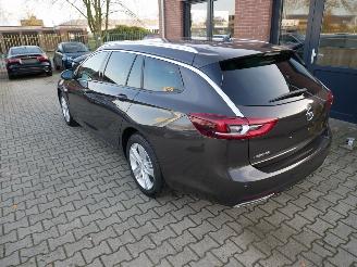 Opel Insignia ELEGANCE picture 4