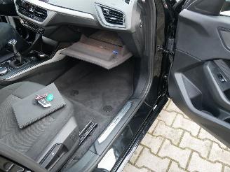 BMW 1-serie 116 d ADVANTAGE LED VIRTUAL COCKPIT. picture 16