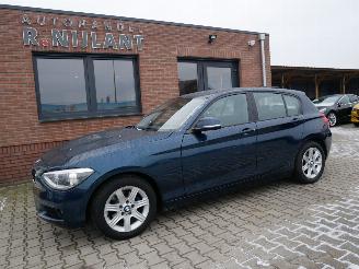 Unfallwagen BMW 1-serie 118i XENON AUTOMATISCHE AIRCO 2012/8