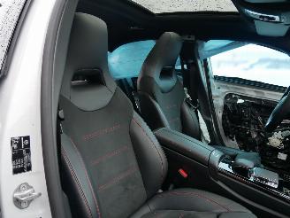 Mercedes A-klasse A 180 D AMG ALCANTARA LED PANORAMADAK picture 11