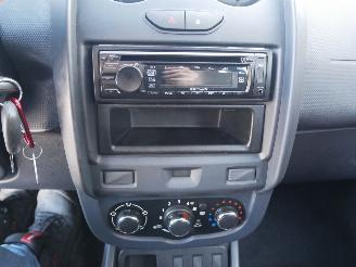 Dacia Duster ESSENTIAL picture 13