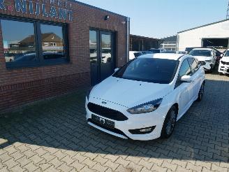 Käytettyjen passenger cars Ford Focus ST LINE 2017/3