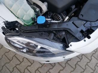 Volvo V-40 CROSS COUNTRY OCEAN RACE PANORAMADAK LEER BI-XENON picture 11