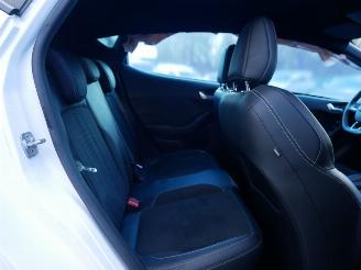 Ford Fiesta ST LED B&O picture 13