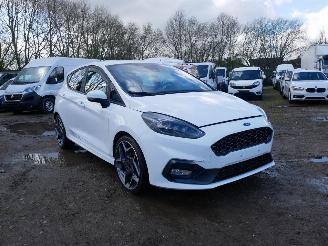 Voiture accidenté Ford Fiesta ST LED B&O 2019/4