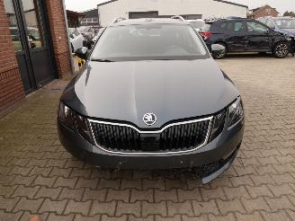 Skoda Octavia STYLE picture 3