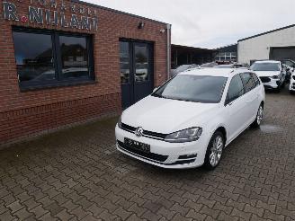 uszkodzony samochody osobowe Volkswagen Golf VARIANT HIGHLINE BMT BI-XENON 2016/3