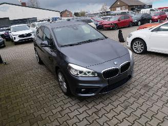 BMW 2-serie 218 d ACTIVE TOURER SPORT LINE LEER LED AUTOMAAT picture 2