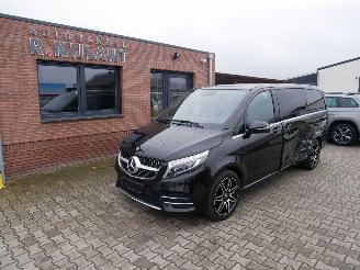 skadebil auto Mercedes V-klasse V 300 d LANG AMG AVANTGARDE LEER LED AUTOMAAT 360° 2022/9