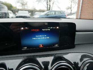 Mercedes A-klasse A 200 AMG ALCANTARA AUTOMAAT LED picture 18