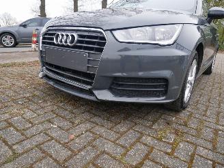 Audi A1 PANORAMADAK picture 8