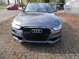 Audi A4 S-LINE QUATTRO BI-XENON AUTOMAAT PANORAMADAK picture 2