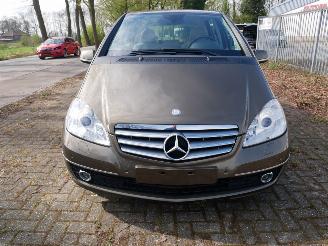 Mercedes A-klasse A 180 ELEGANCE BI-XENON SCHUIFDAK AUTOMAAT picture 2