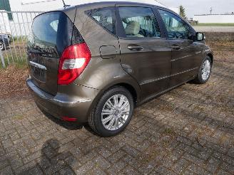 Mercedes A-klasse A 180 ELEGANCE BI-XENON SCHUIFDAK AUTOMAAT picture 4