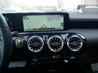Mercedes Cla-klasse CLA 220 D AMG PANORAMADAK LED ALCANTARA picture 19