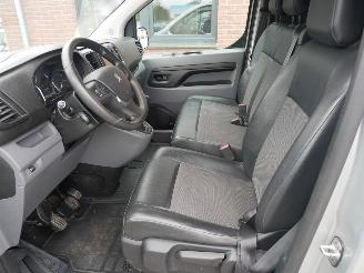 Peugeot Expert L2 H1 PREMIUM picture 17