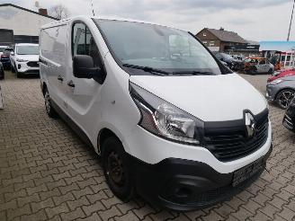 Renault Trafic L1H1 AIRCO picture 4