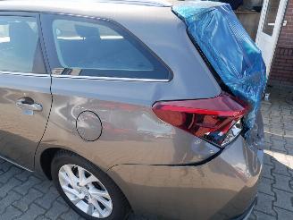 Toyota Auris Touring Sports COMFORT HYBRIDE picture 8