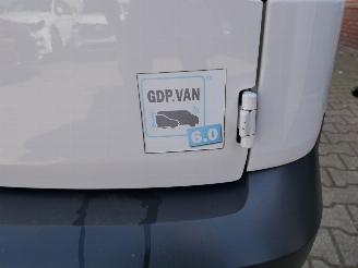 Volkswagen Caddy KOELTRANSPORT picture 9