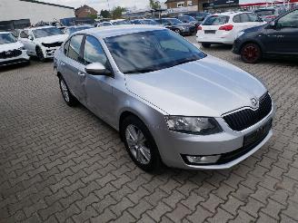 Skoda Octavia  picture 2