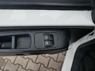 Fiat Doblo AIRCO SCHUIFDEUR NAVIGATIE picture 9