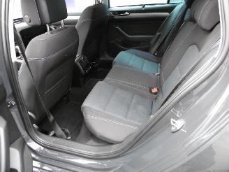 Volkswagen Passat GTE R-LINE PLUG-IN PANORAMADAK ACC VIRTUAL COCKPIT MASSAGE picture 15