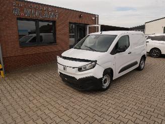 damaged commercial vehicles Fiat Doblo  2025/2
