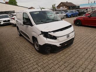 Fiat Doblo  picture 2