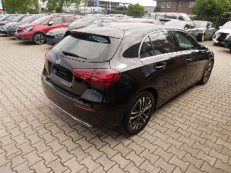 Mercedes A-klasse A 180 PROGRESSIVE picture 3