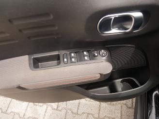 Citroën C3 Aircross SHINE PACK PANORAMADAK HEAD-UP DISHPLAY AUTOMAAT MOTORSCHADE picture 8