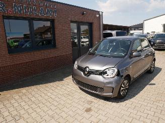 uszkodzony samochody osobowe Renault Twingo INTENS 2021/11