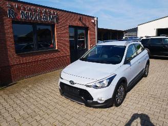 Coche accidentado Hyundai I-20 ACTIVE 2019/10