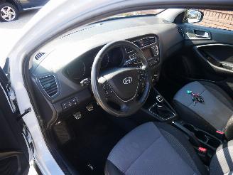 Hyundai I-20 ACTIVE picture 10