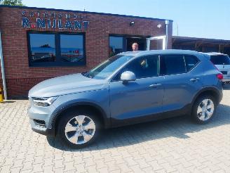 skadebil auto Volvo XC40 MOMENTUM LED ACC 2019/7
