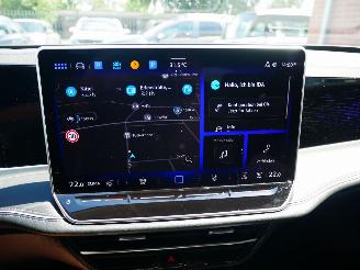 Volkswagen Passat ELEGANCE picture 16