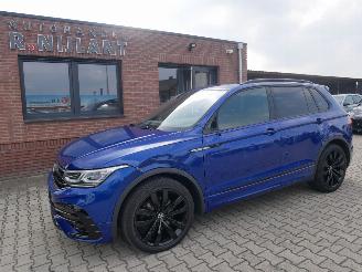 damaged passenger cars Volkswagen Tiguan R-LINE 4MOTION HEAD UP HARMAN KARDON LEER IQ LIGHT 2021/12
