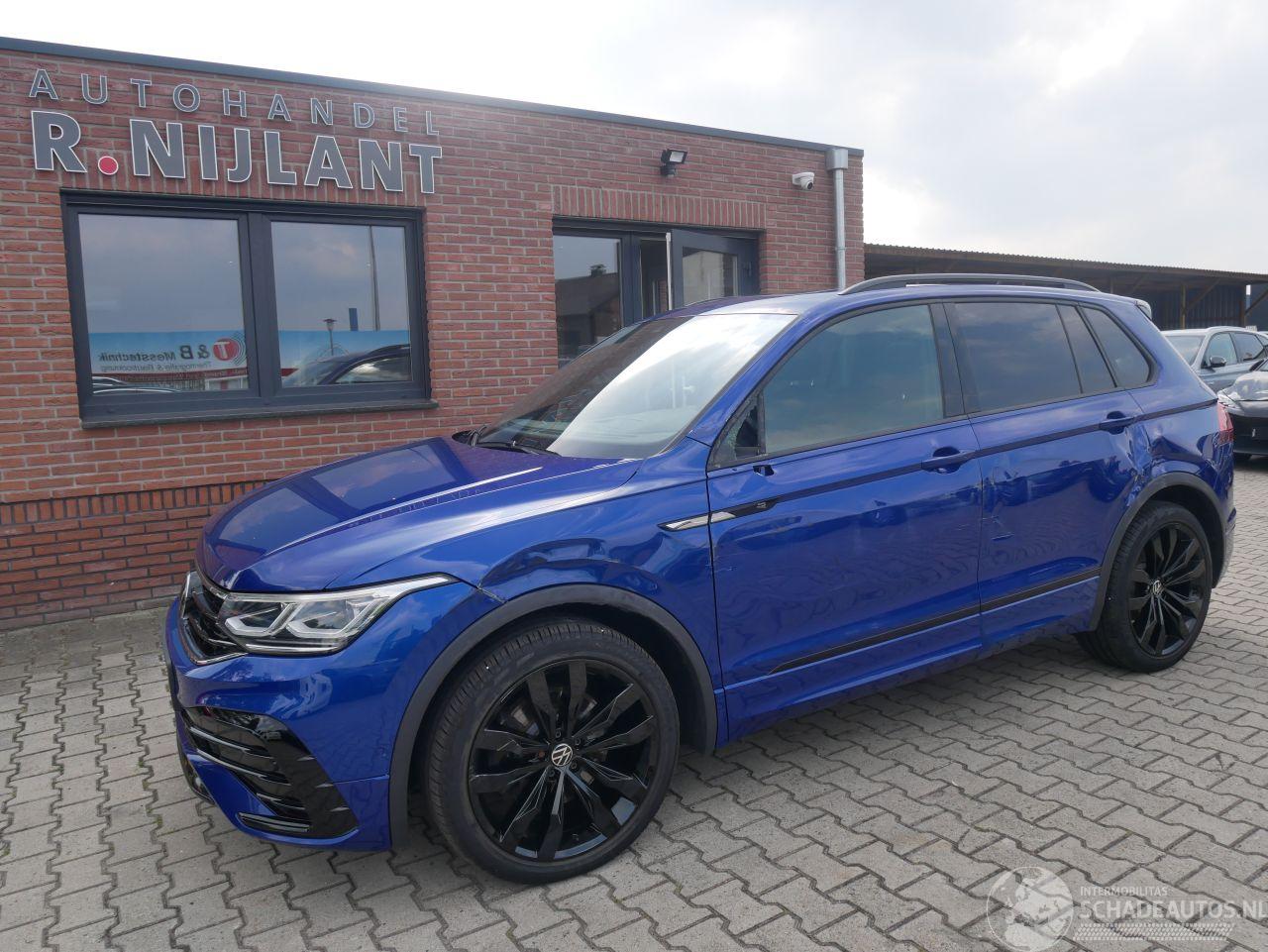 Volkswagen Tiguan R-LINE 4MOTION HEAD UP HARMAN KARDON LEER IQ LIGHT